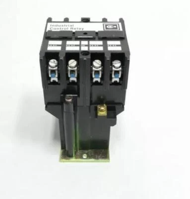 Relé de control industrial Westinghouse ARD440SR 600 VDC 4 polos 120 VDC	 Foto 1 de 4