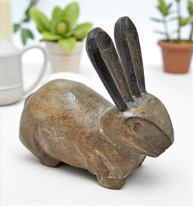 En Bois Vintage Lapin Figurine Original Old Sculpté Manuellement - Picture 1 of 7