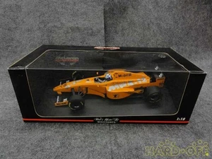 MINICHAMPS McLaren ollection MR4-12 Test ar 1 18 Scale ar - Picture 1 of 11