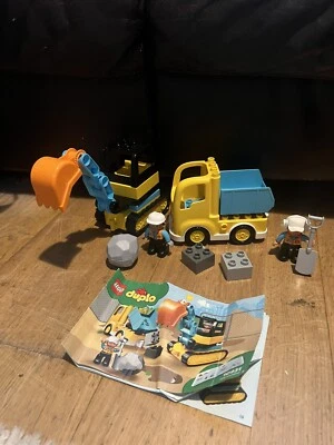 LEGO DUPLO: Truck & Tracked Excavator (10931) - Image 1 of 4