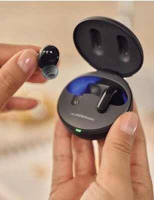 LG TONE Free T60Q Earbuds bluetooth wireless  - Image 1 of 3