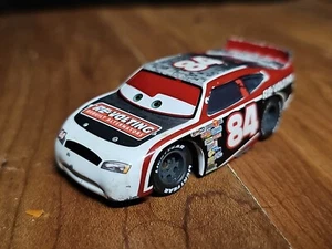 Disney Pixar Cars Davey Apex Pistone Coppa Rivolgimento DieCast Auto 84 - Foto 1 di 6