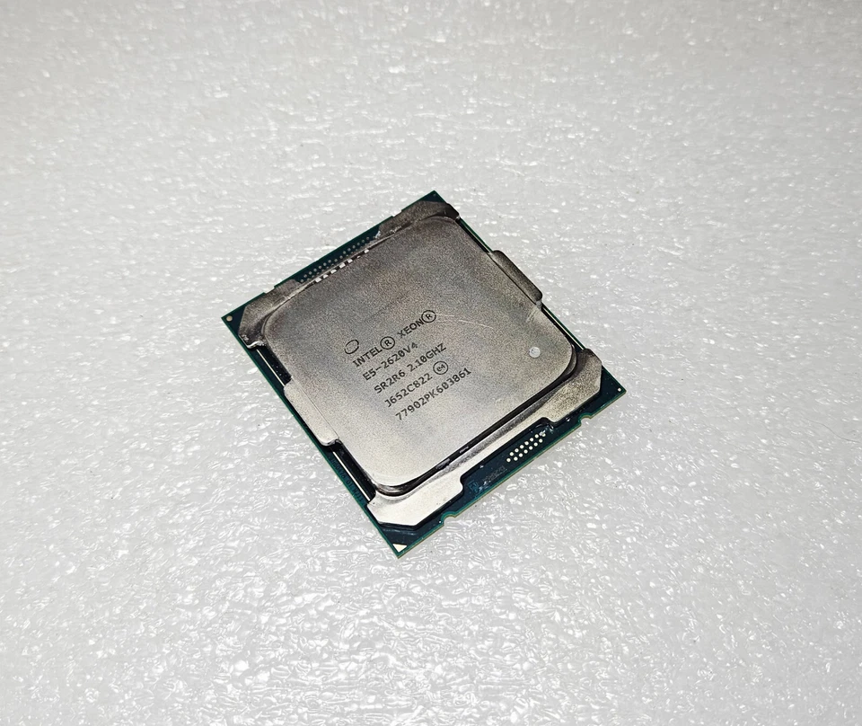 Intel Xeon E5-2620 v4 2.1 GHz SR2R6 Socket 2011-3 - Image 1 of 1