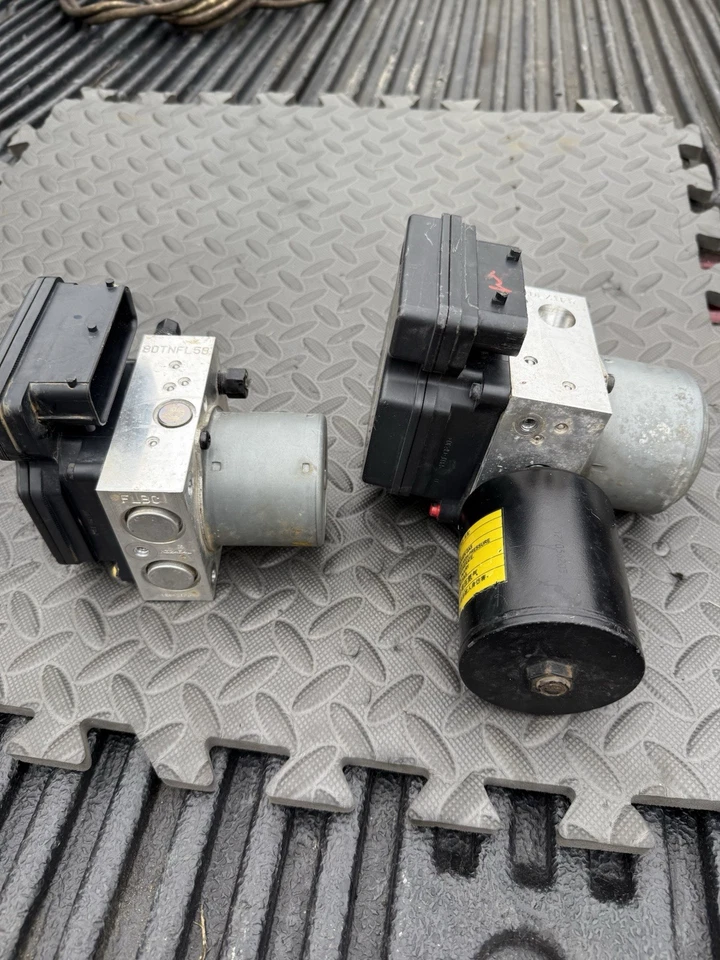 Hyundai Sonata 2011 2012 2013 2014 2015 híbrido antibloqueo abs bomba motor; 574 Foto 1 de 4