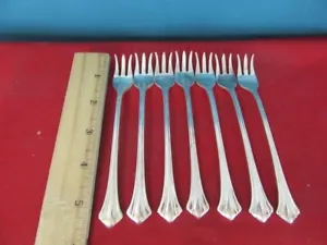216. Seven 7 REED & BARTON Cocktail Seafood Pickle Olive Forks Vintage Old - Picture 1 of 4