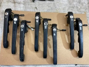 Porsche 944 - passenger side door handle - left side - 924 s2 turbo (1 - 8) - Picture 1 of 11