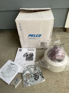 New Pelco IS20-DWSV8S Camclosure-2 Indoor SD5 Day/Night Mini Dome Camera - Picture 1 of 11
