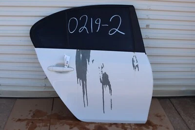 BMW M5 2006-2010 panel de carcasa de puerta trasera derecha con ventana de vidrio OEM Foto 1 de 4