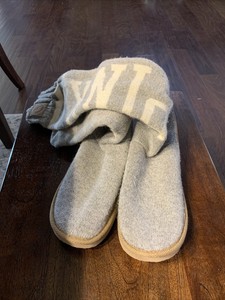 victoria's secret pink slippers boots