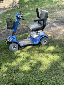 6 Mph Mobility Scooter Drive Strider For Road And Pavement Use - Picture 1 of 4