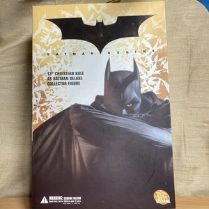 DC Direct Batman Begins Batman 13" Christian Bale Deluxe Collector Figure - Picture 1 of 8