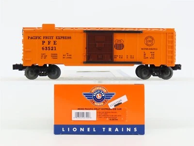 O Gauge 3-Rail Lionel #6-26794 SP UP PFE Ice Car #63521 w/ Ice Blocks - Image 1 of 4