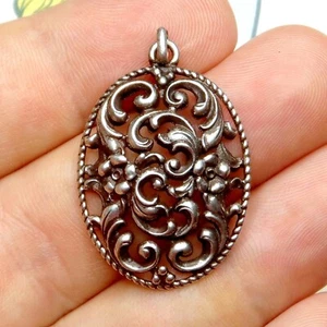 Flowers and Acanthus, Rococo. Antique Silver Pendant. Large Openwork Medal. - Picture 1 of 7