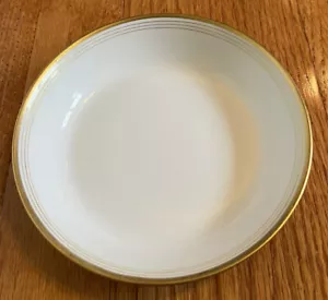 WM Guerin & Co France Limoges borde dorado clásico 5 1/2 pulgadas plato de postre - Imagen 1 de 4