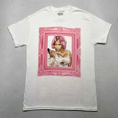 Nicki Minaj Pink Portrait T-Shirt, Hot Topic, Size Small Women Hot Pink / White - Imagem 1 de 4