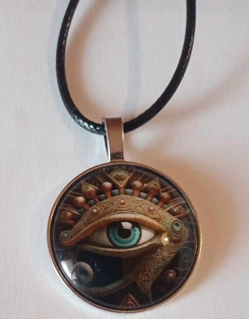 GIROCOLLO A CORDONCINO CON CIONDOLO AMULETO OCCHIO DEL TEMPO DI HORUS PROTEZIONE - Immagine 1 di 1