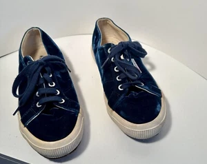 Zapatillas deportivas Superga para mujer talla 7,5 azul verdoso terciopelo Italia con cordones - Imagen 1 de 6