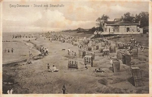 Beach with Beach Hall in Berg-Dievenow Pomerania Postcard Postcard 1932 - Picture 1 of 2