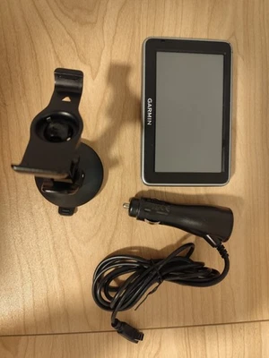 Garmin nüvi 140 LMT Navigartionssystem Touchscreen - Bild 1 von 3