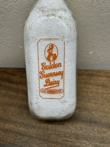 Vintage Milk Bottle Golden Guernsey Dairy Cooperative Milwaukee , WIS.~ Milkmaid - Picture 1 of 8