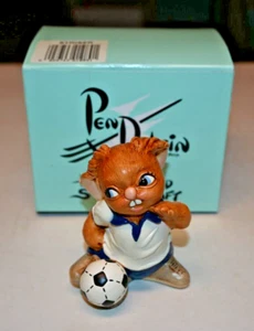 Pendelfin Rabbit Figurine "Striker" in Original Box Made in England NOS - Imagen 1 de 11