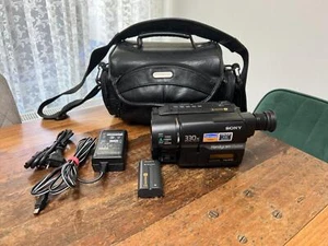 Sony Handycam CCD-TRV27E Video8 Camcorder - 8mm Video Camera Recorder - Bild 1 von 12
