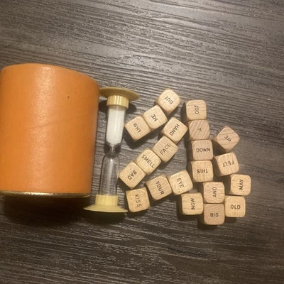 Scrabble Sentence Cube Game 1971 Replacement Parts, Vintage (no game box) - Image 1 of 3