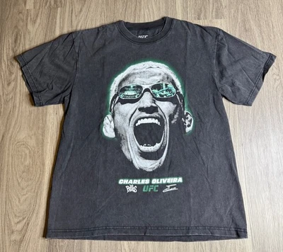 UFC Charles Oliveira T-Shirt Mens Medium Gray/Black Graphic - Image 1 of 4