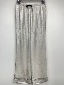Victoria’s Secret Sz Medium Women’s White Silver Shimmer Metallic Pajama Pants - Picture 1 of 6
