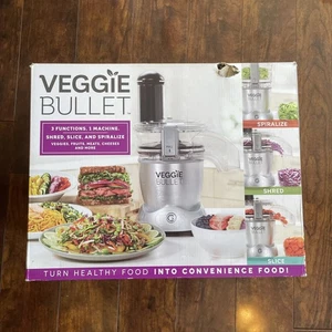 Veggie Bullet 12 piece Set 3 Functions Slice, Shred, Spiralize Food Processor - Picture 1 of 19