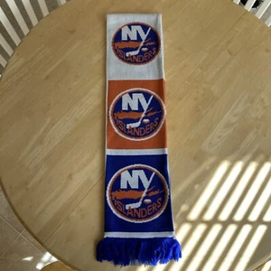 New York Islanders Face Off Collection Scarf from Reebok - Dated 2016 - NWOT - Picture 1 of 11