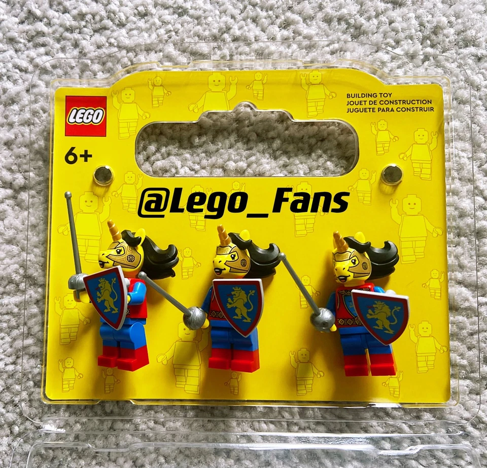 Lego BAM Minifiguras Unicórnio Cavaleiro Trio com Espadas e Sheids 2023 Q2 - Imagem 1 de 1