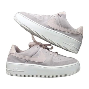 Nike Air Force 1 Women's Sage Low Shoes Size 10 Particle Beige AR5339-201 - Picture 1 of 16