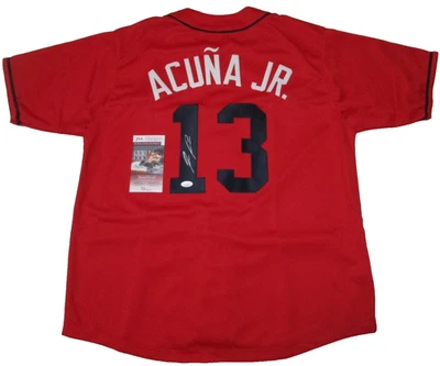 Ronald Acuña Jr. Camiseta de béisbol roja personalizada firmada certificado de autenticidad JSA automática Atlanta Braves Foto 1 de 4