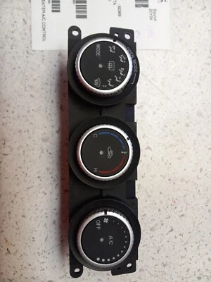 Mazda MX-5 MIATA 2009-2015 calefacción climatización sin control automático Foto 1 de 4