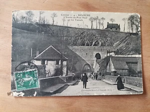 CPA 19 UZERCHE - L'Entrée du Pont Neuf - Imagen 1 de 2