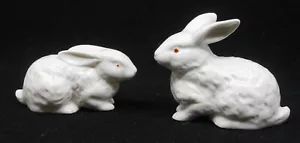 2 VINTAGE WONY JAPAN PORCELAIN WHITE RABBIT, BUNNY FIGURINES, EASTER DECOR - Picture 1 of 6