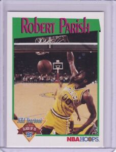 Robert Parish Look Back 1991-92 NBA Hoops Card 324