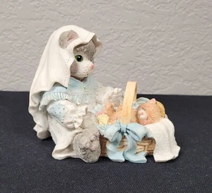 Enesco Calico Kittens Figurine Sharing A Special Gift Of Love #628484 (1993) - Picture 1 of 7