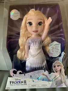 Muñeca Disney Frozen 2 Magic In Motion ELSA CANTA ""Muéstrate tú mismo"" Música + Luces NUEVA - Imagen 1 de 6