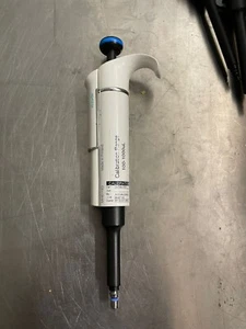 Thermo Scientific™ F1-ClipTip™ 100- 1000 uL Single Channel Pipette - Picture 1 of 6