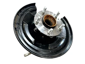 Acura Integra 2023 suspensión trasera derecha husillo nudillo y buje 43253tbfa00 - Imagen 1 de 6