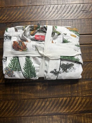 Pottery Barn  National Lampoon's Christmas Vacation Robe Size Medium NWOT - Image 1 of 2