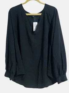 Torrid Harper Top Size 2 Black Long Sleeves V-Neck Round Hem Puff Sleeves NWT - Picture 1 of 6