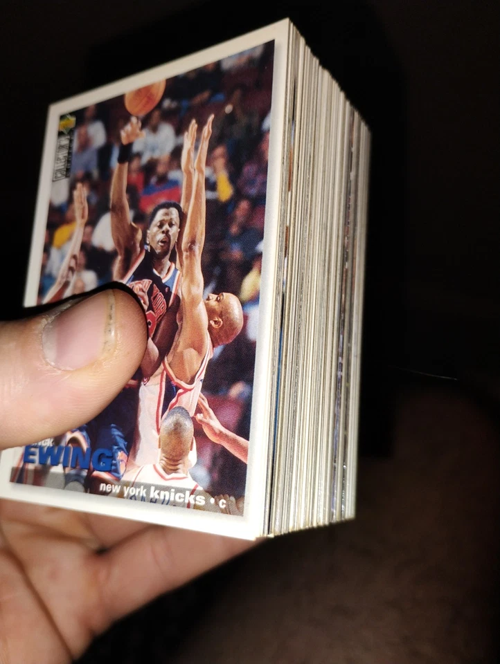 Cartas de jugador 1995 NBA UPPER DECK--115 cartas diferentes, sin clasificar casi como nuevas. Foto 1 de 4
