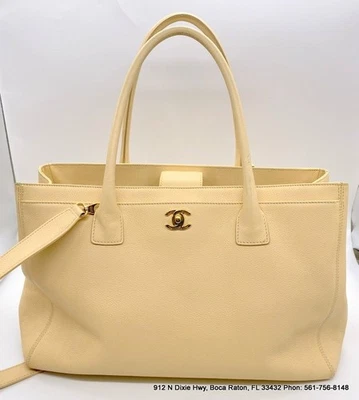 Подлинный Chanel Cerf исполнительный сумка с короткими ручками светло бежевый Caviar кожи - Изображение 1 из 4