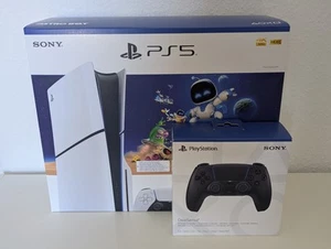 SONY PlayStation 5 SLIM Bundle - Disc Version Inkl 2 PS5 DualSense Controller - Bild 1 von 9