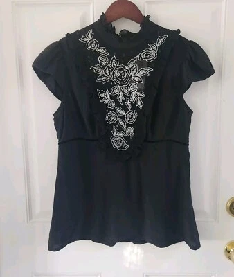 Nanette Lepore 100% Silk Black Ivory Great Escape Top Cap Sleeves Womens Size 6 - Image 1 of 4