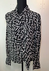 New with tags! Isabel Marant Black & White Stretch Silk Top w/Bow Sz 40 - Picture 1 of 13