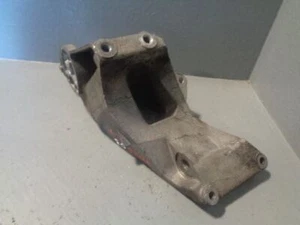 Soporte de montaje alternador 2.7 TDV6 YLU500290 Discovery 3 Range Rover Sport Euro 3 - Imagen 1 de 12